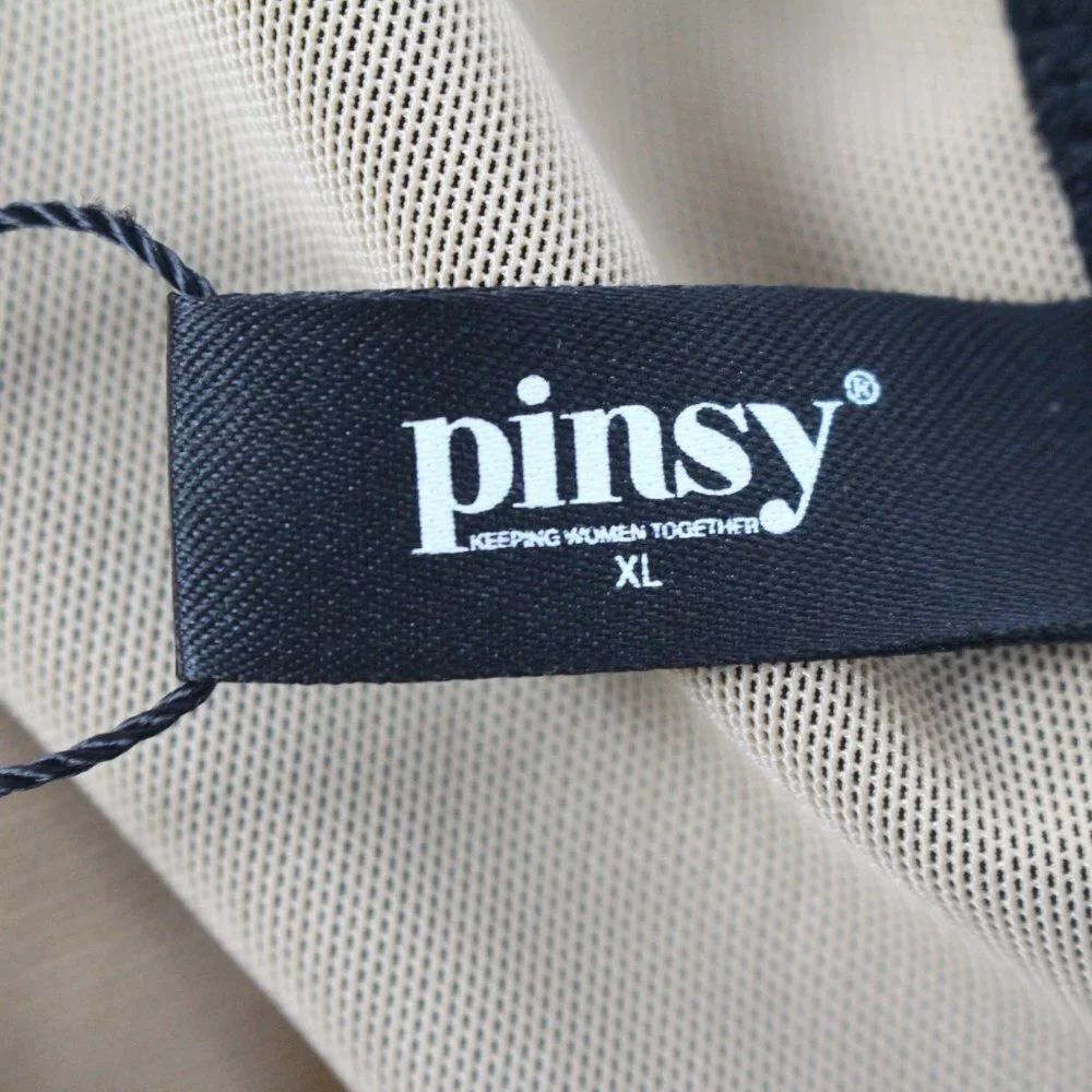 PINSY - Picture 9 of 9